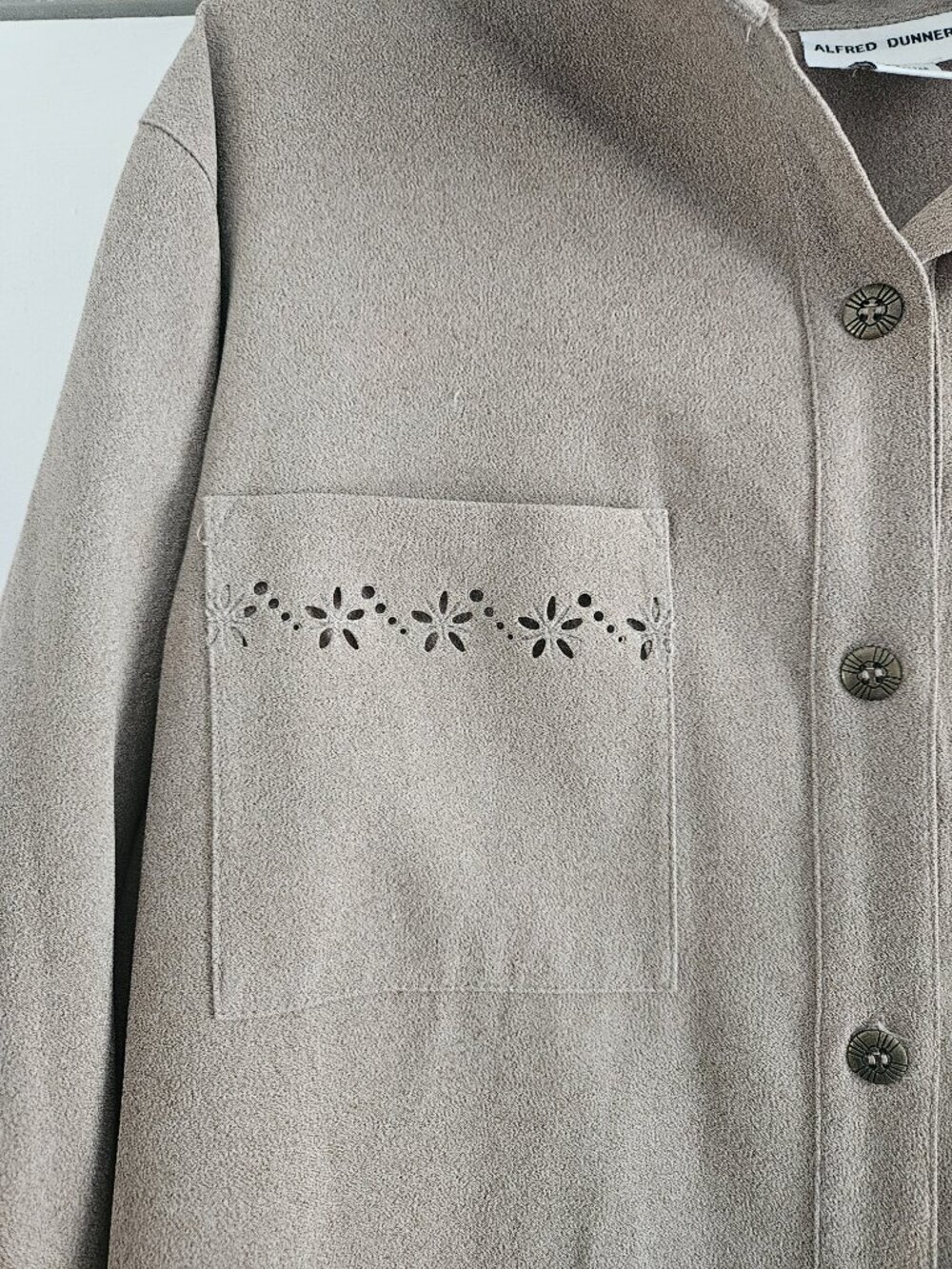 Alfred Dunner Brown Laser-Cut Faux Suede 16 Blouse - Picture 6 of 8